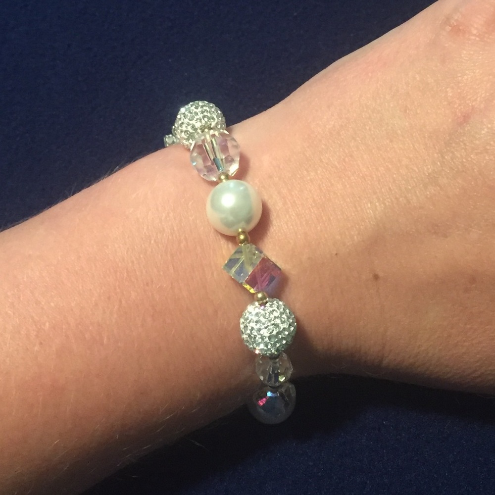 Silver, Crystal, and Pearl bead Bracelet